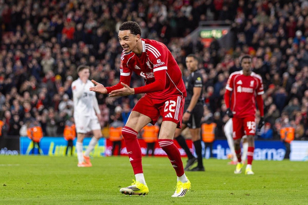 世界杯安卓app下载-利物浦首秀赛季五项赛事有进球,埃基蒂克成队史第二人